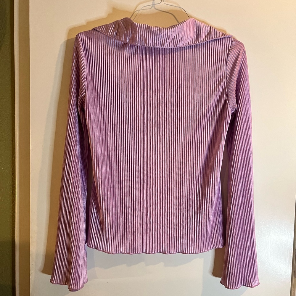 Lavender Ribbed Collared Button-Down Shirt - Picture 3 of 3